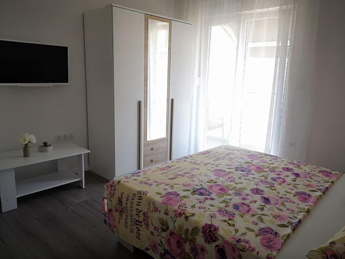 Apartments Dzeki Split Kültér fotó